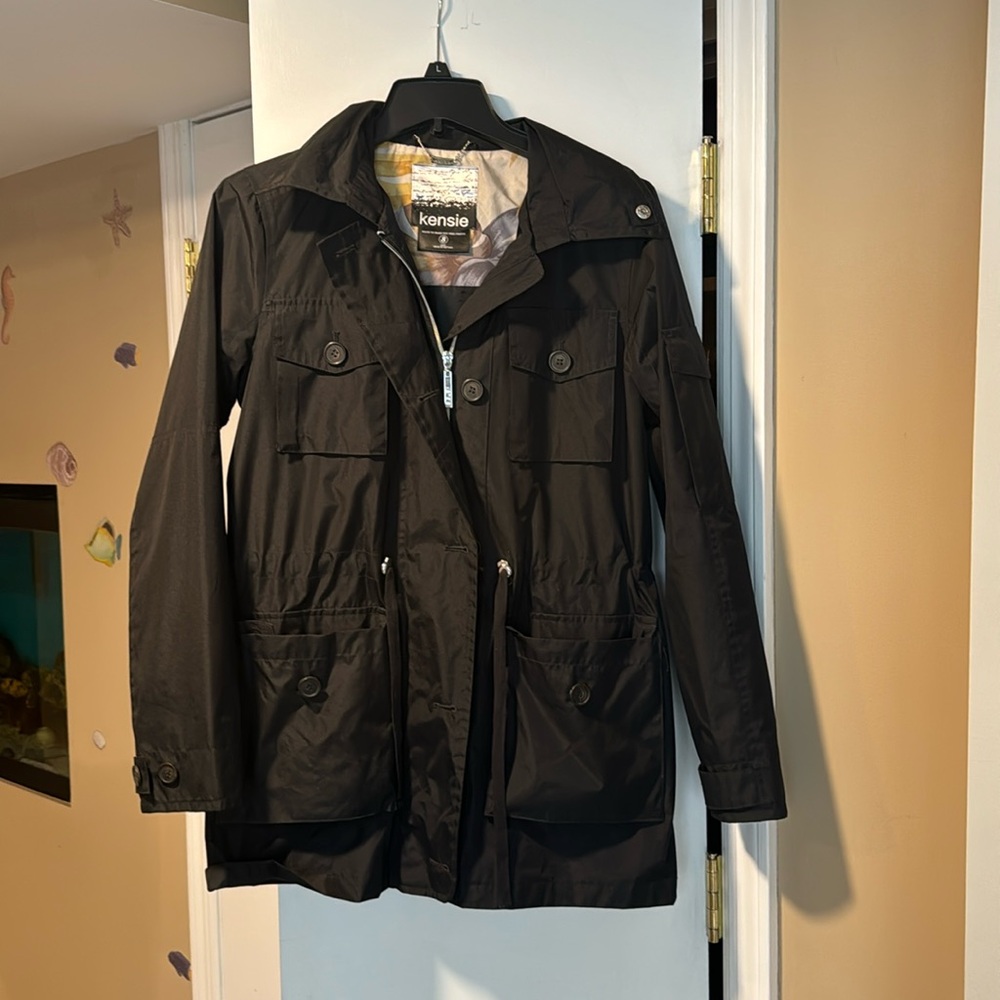 Kensie Black Rain Jacket with Hood. Size small. Barely worn.